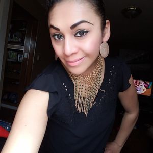 Meet your Posher, Elba